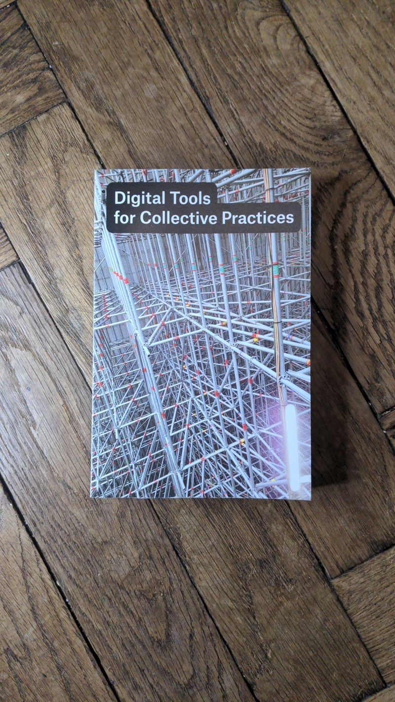 Digital tools for collective practices